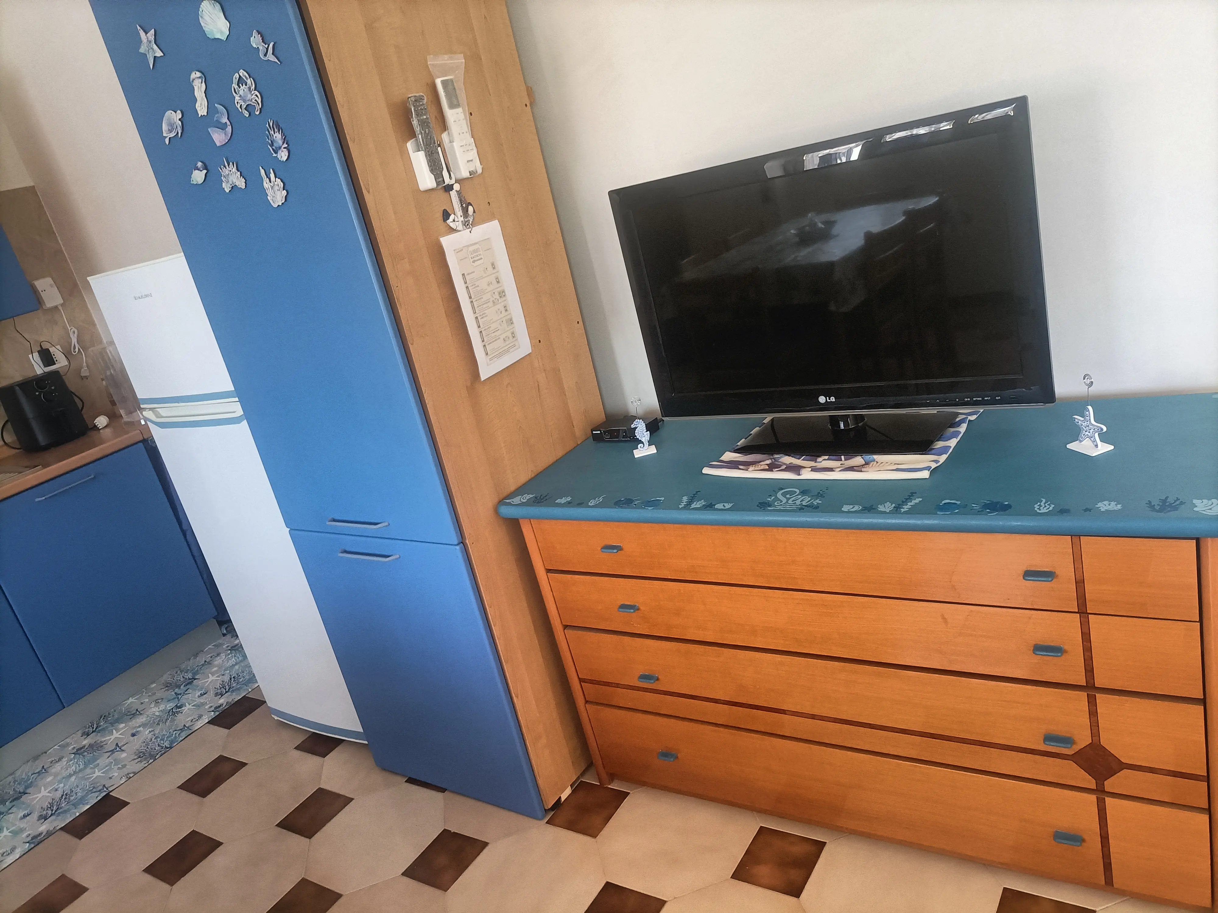 Area TV